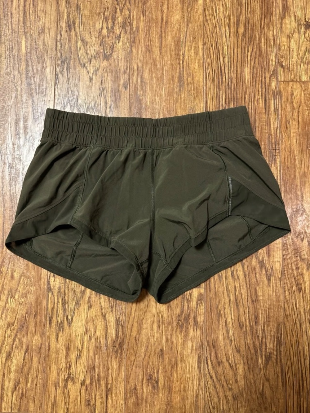 Lululemon Hotty Hot Shorts | Military Green | Size 6